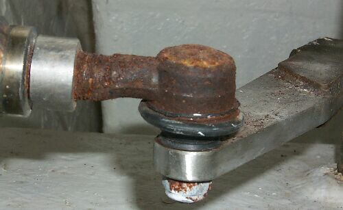 Prout Escale Ball Joint covered with Rust